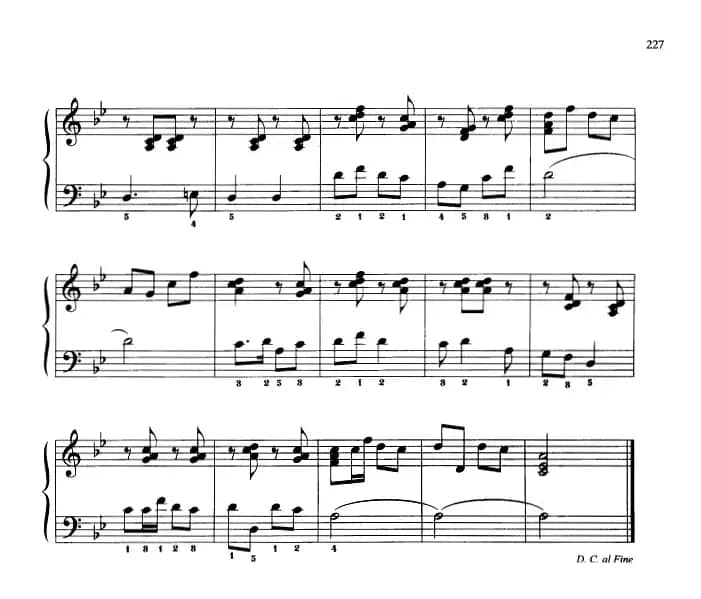 110首中国民歌钢琴小曲集：高山眺望