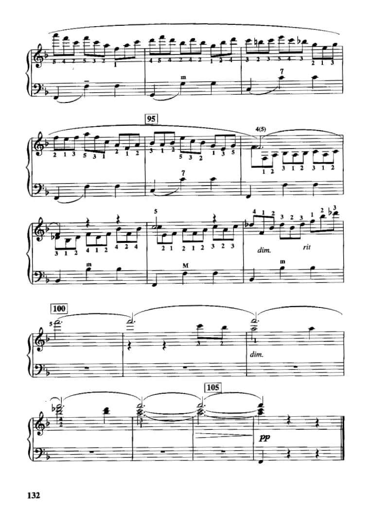 在银色的月光下